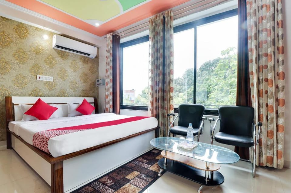Super Hotel O Legacy Raebareli Hotel in Uttar Pradesh