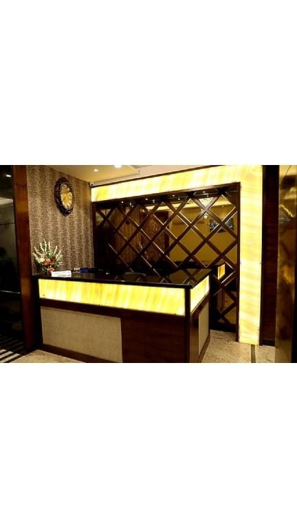 Hotel Golden Crown Hotel in Varanasi