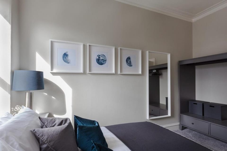Esslemont Pad Apartment in Aberdeen