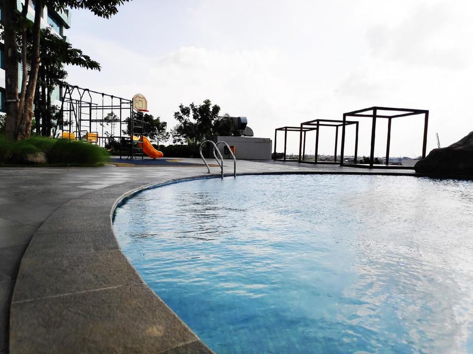 Grand Kamala Lagoon By 21Room Netflix Apartment in West Java