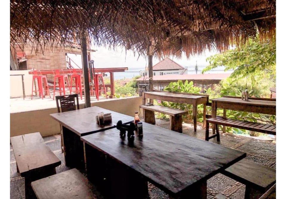 The Tree House Hotel in Kuta Selatan