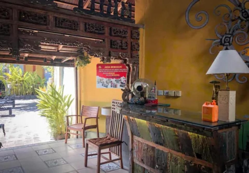 The Tree House Hotel in Kuta Selatan