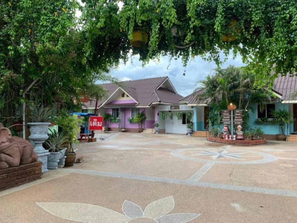 BB House & Resort Resort in Laos