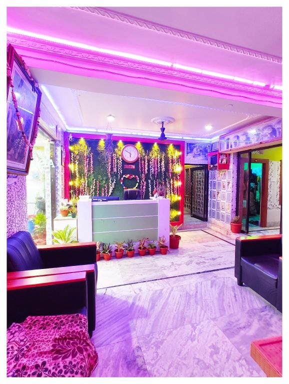 Goroomgo Ashok Royal Near Light House Sea Beach Puri Hotel in Puri