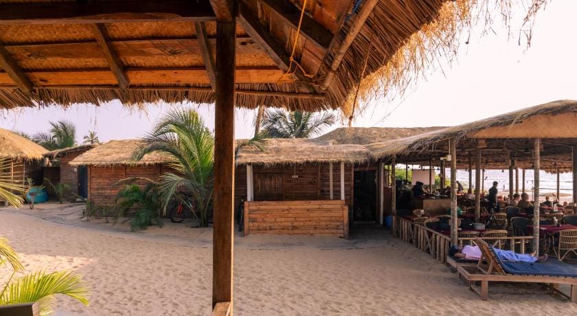 Blue Corner Beach Huts & Restaurant Hotel in Benaulim