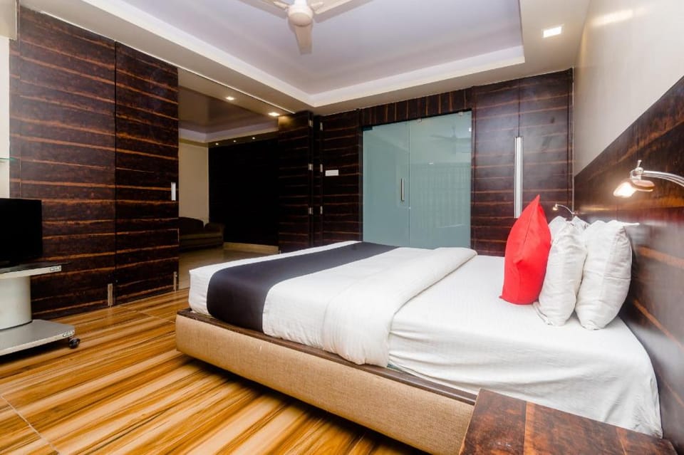 Hotel O Sai Plaza Hotel in Maharashtra