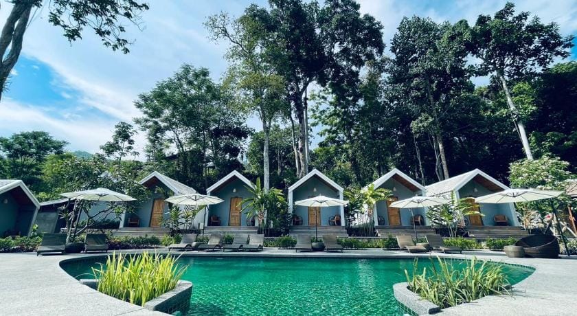 Luxury Camp@Green Jungle Park Lodge in Luang Prabang Province, Laos