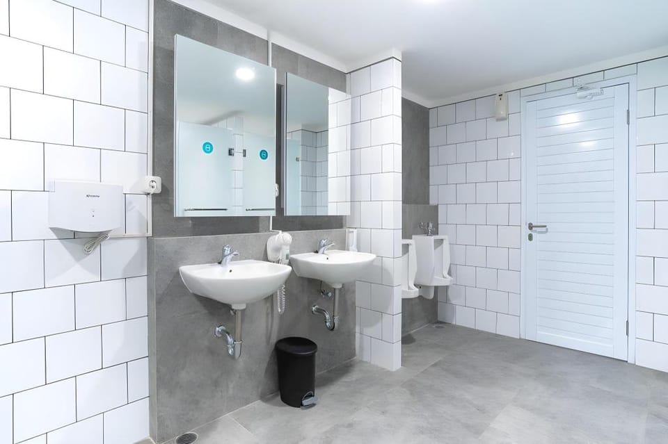 Bobopod Pancoran, Jakarta Hotel in South Jakarta City