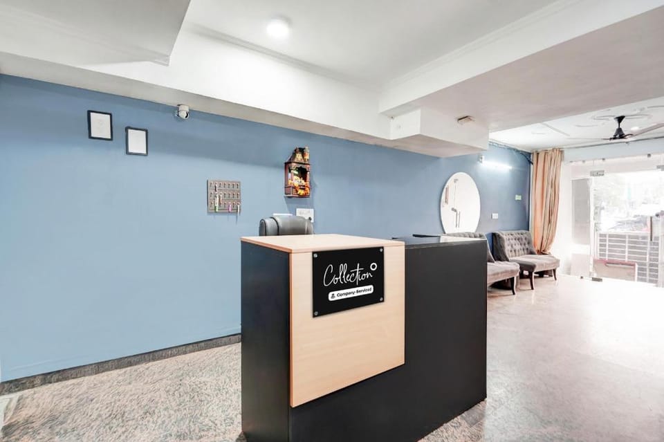 Super Collection O Sector 20 Noida Hotel in Noida