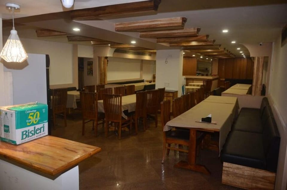 Poonam Hotel Hotel in India
