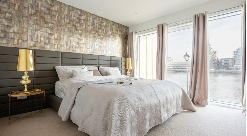 Riverwalk apartment Apartment in London