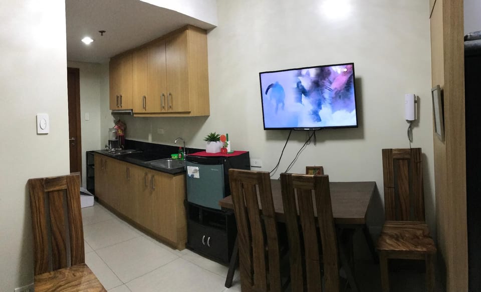 Cozy Condotel at Shell residences,MOAComplex Pasay Apartment in Pasay