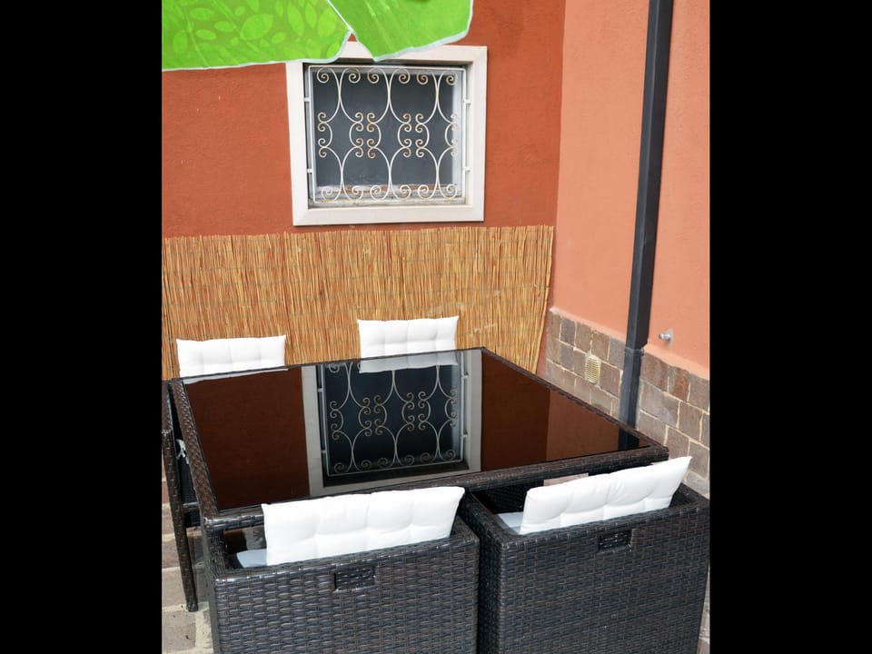 Ground floor near beaches and town center Apartment in Desenzano del Garda