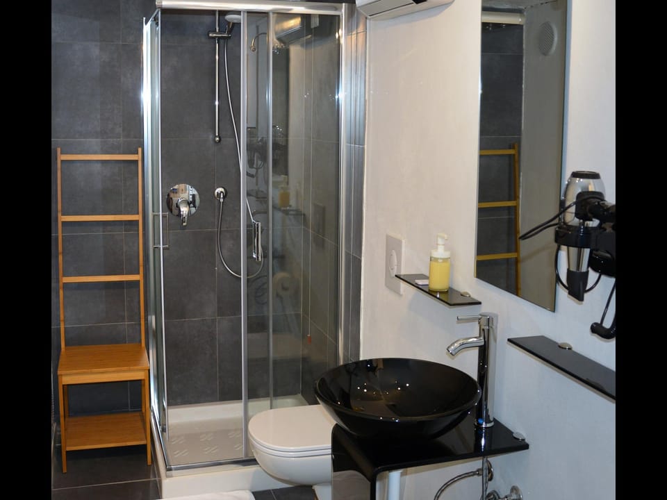 Ground floor near beaches and town center Apartment in Desenzano del Garda
