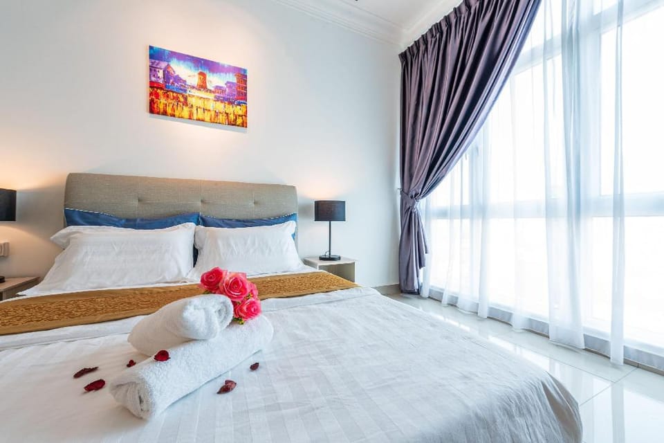 Twin Galaxy  1 Bed Room_CIQ_King Bed Apartment in Johor Bahru