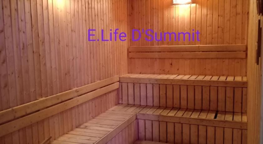 E.Life D'summit Residences
WiFi Apartment in Johor Bahru