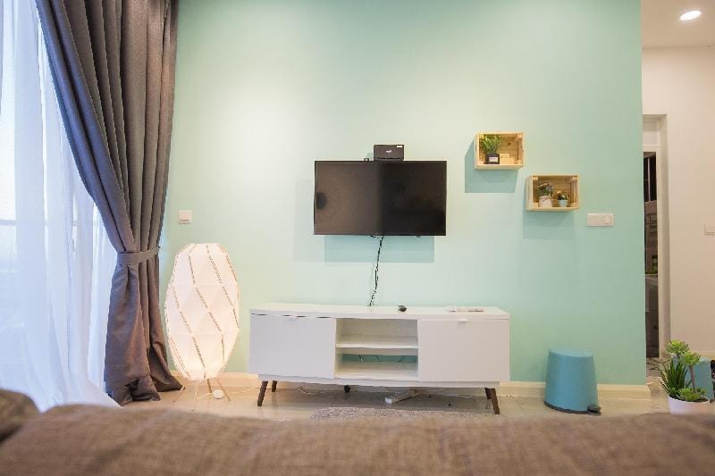 SUPERNEAR Legoland| TIFFANY & WING  @ D Pristine Apartment in Johor