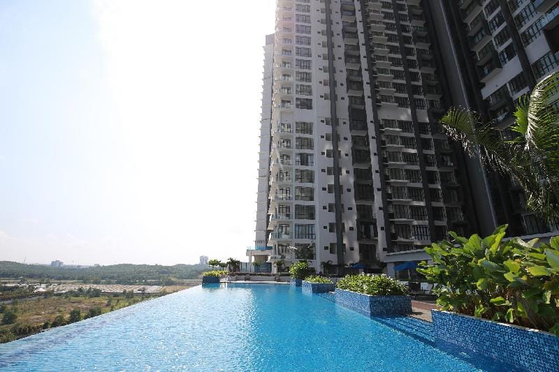 SUPERNEAR Legoland| TIFFANY & WING  @ D Pristine Apartment in Johor