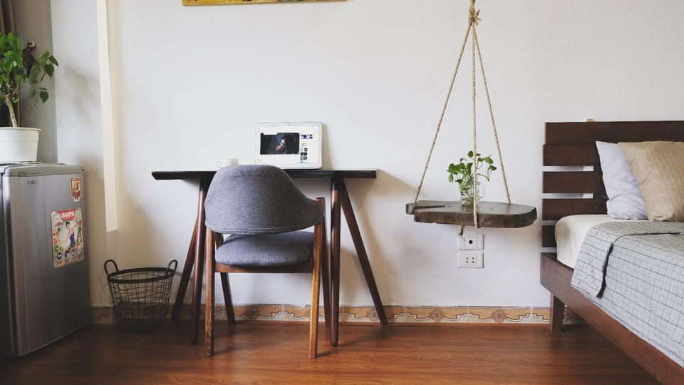 Carpenter Room - A charming space Vacation rental in Hanoi