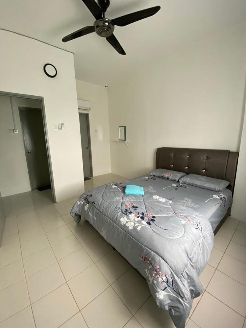 D'ViLLA IMPIAN HOMESTAY(SEAVIEW) Apartment in Pahang, Malaysia