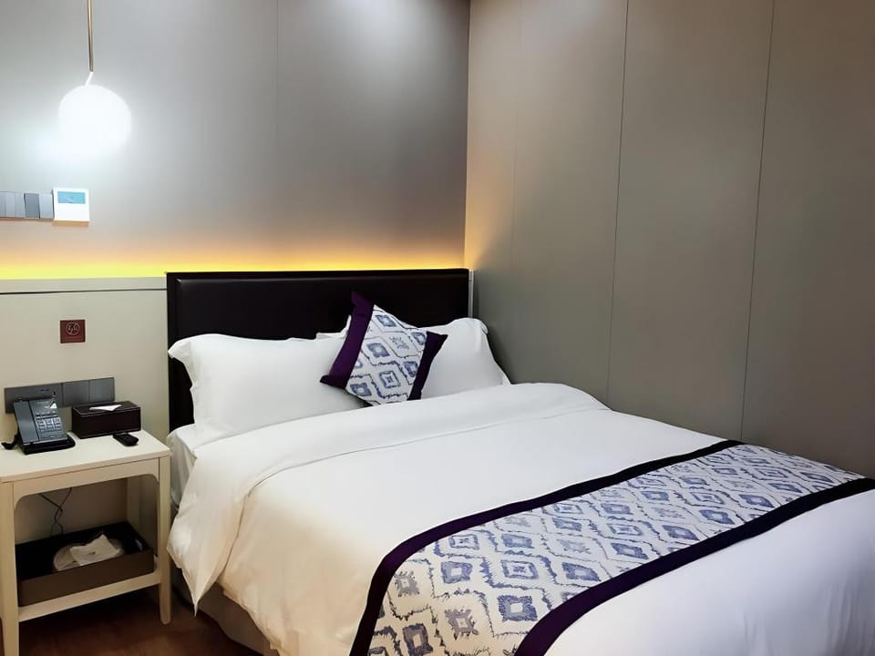 GYA Shanghai West Youyi Road Subway Station Hotel Hotel in Shanghai