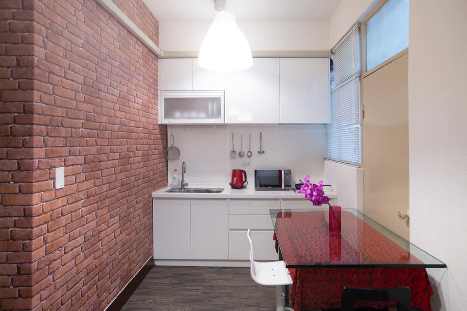 MRT NewUrban Apt  (Free Ride) (monthly) Apartment in Taipei City