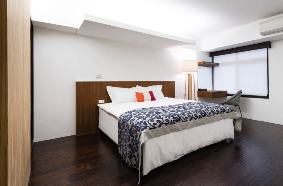 101 XinYi Luxury B for 2-6P  (Monthly) Apartment in Taipei City