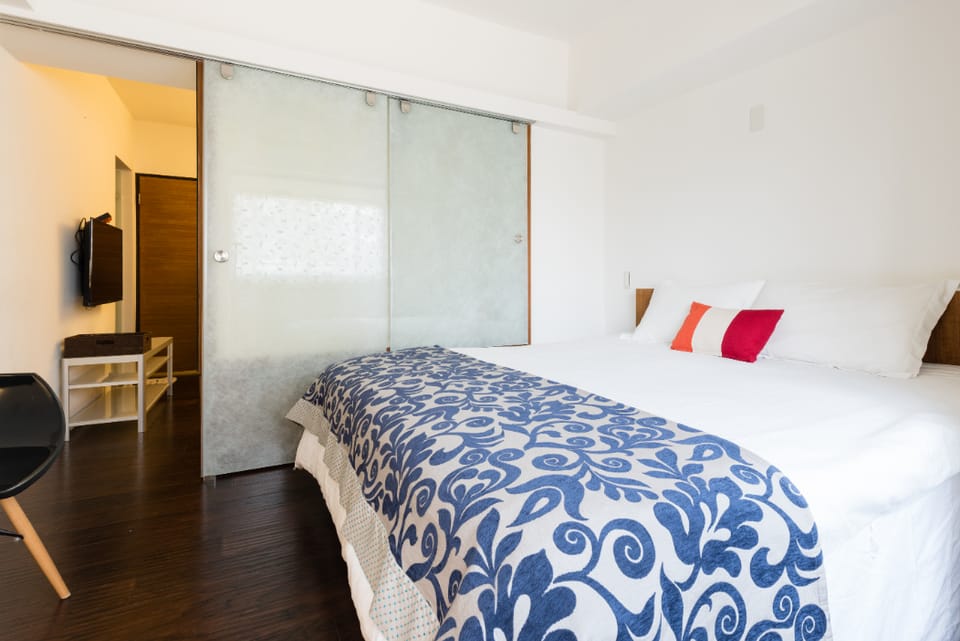 MRT  Shida Boutique A Apt 2-4P Apartment in Taipei City