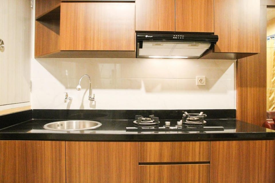 Modern 2BR Grand Kamala Lagoon Apt By Travelio Apartment in West Java