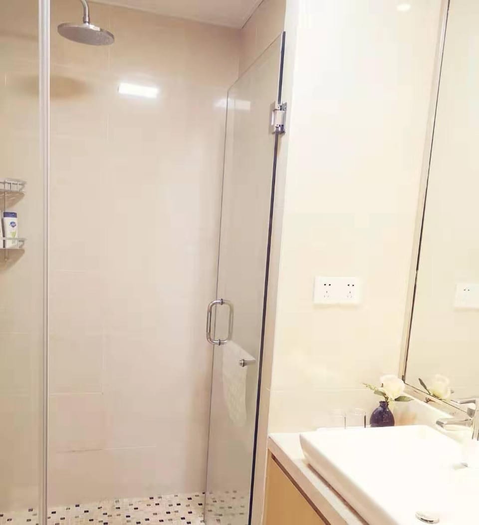 Shirley's Warm International Apartment Apartment in Suzhou