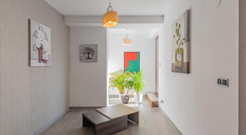 A50 Cape Town Penthouse - Silver Mountain Vacation rental in Brasov
