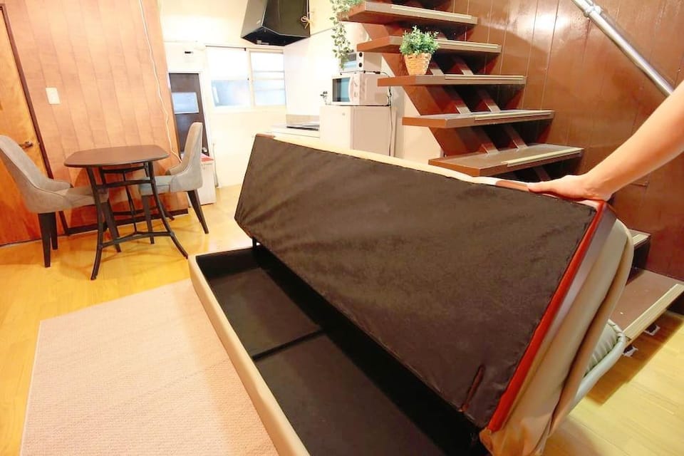 [5min USJ!!]2LDK 50m2 + 3min  Nishikujo + Wifi Vacation rental in Osaka