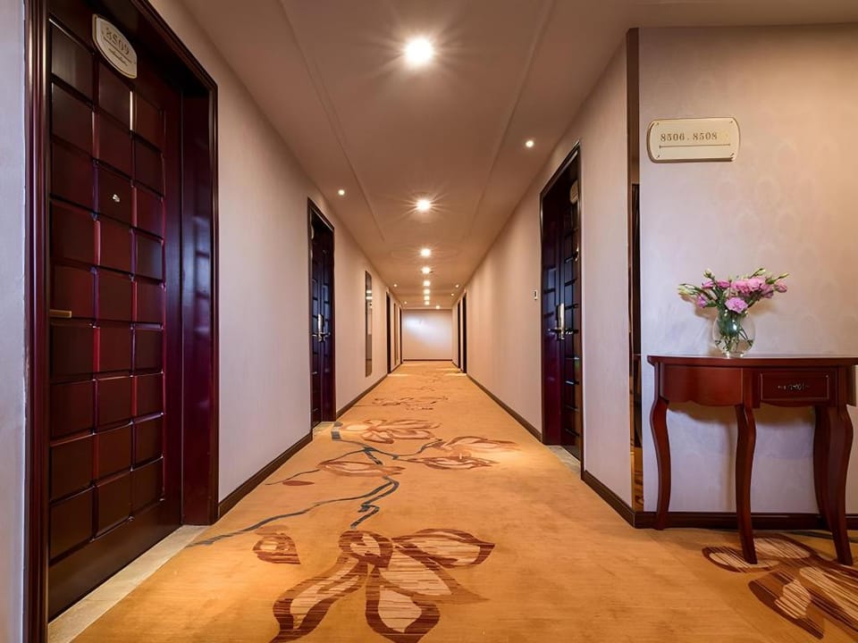 Vienna Hotel Guangzhou Guangzhou Convention Center Nanzhou Road Hotel in Guangzhou