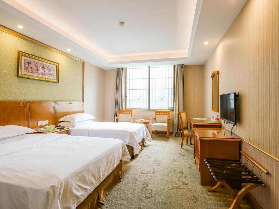 Vienna Hotel Guangzhou Sunac Cultural City Furong Hotel in Guangzhou