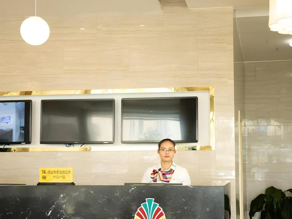 GreenTree Alliance Guangzhou Huadu District Tuanjie Village Airport Hotel Hotel in Guangzhou