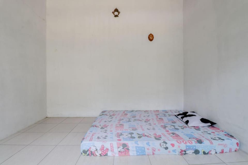 Griya Erlangga Homestay Vacation rental in Special Region of Yogyakarta
