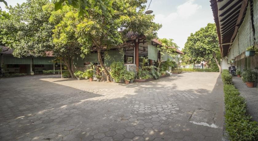 RedDoorz @ Sagan Jogja 2 Bed and Breakfast in Yogyakarta