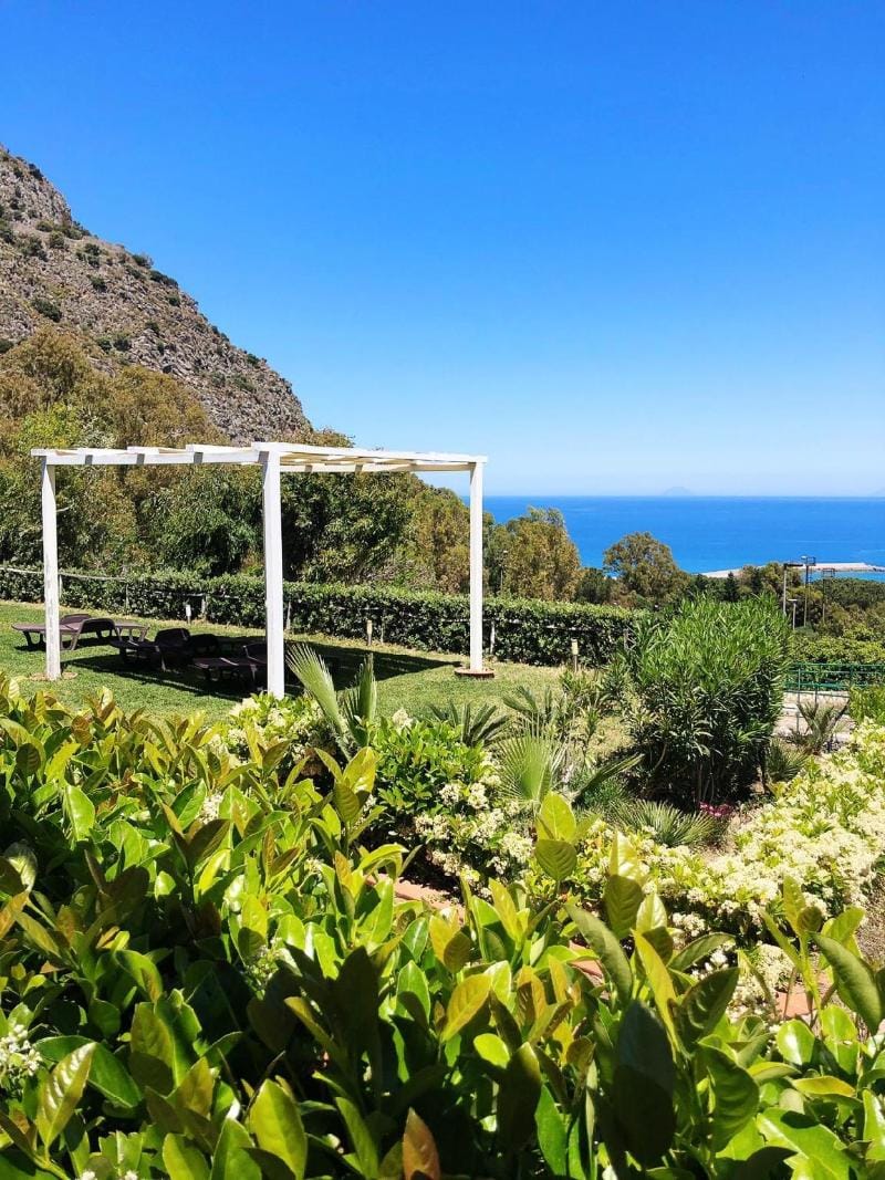Camera Familiare Vista Mare Apartment in Cefalu