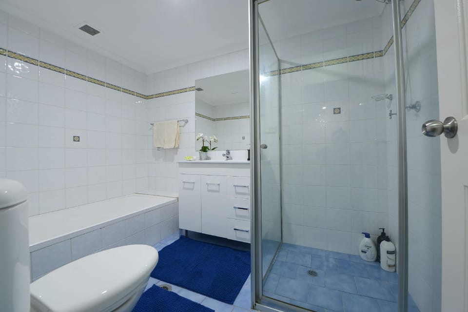 Modern family gateway @ Pyrmont P59 Apartment in Sydney