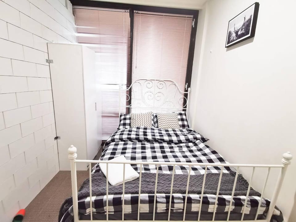 AUSH01-0 Private room near CBD,Chinatown,UTS,USYD Apartment in Sydney