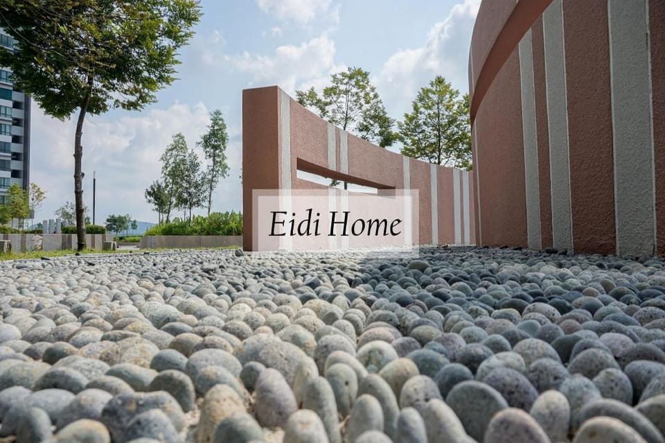 Semenyih Family Netflix House @ Broga Hill, Kajang Apartment in Negeri Sembilan, Malaysia