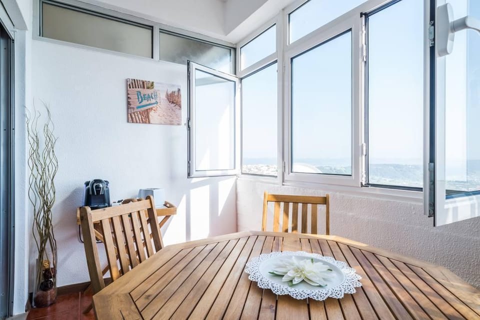 Magic Ocean View Studio Nazare with parking area Apartment in Nazaré