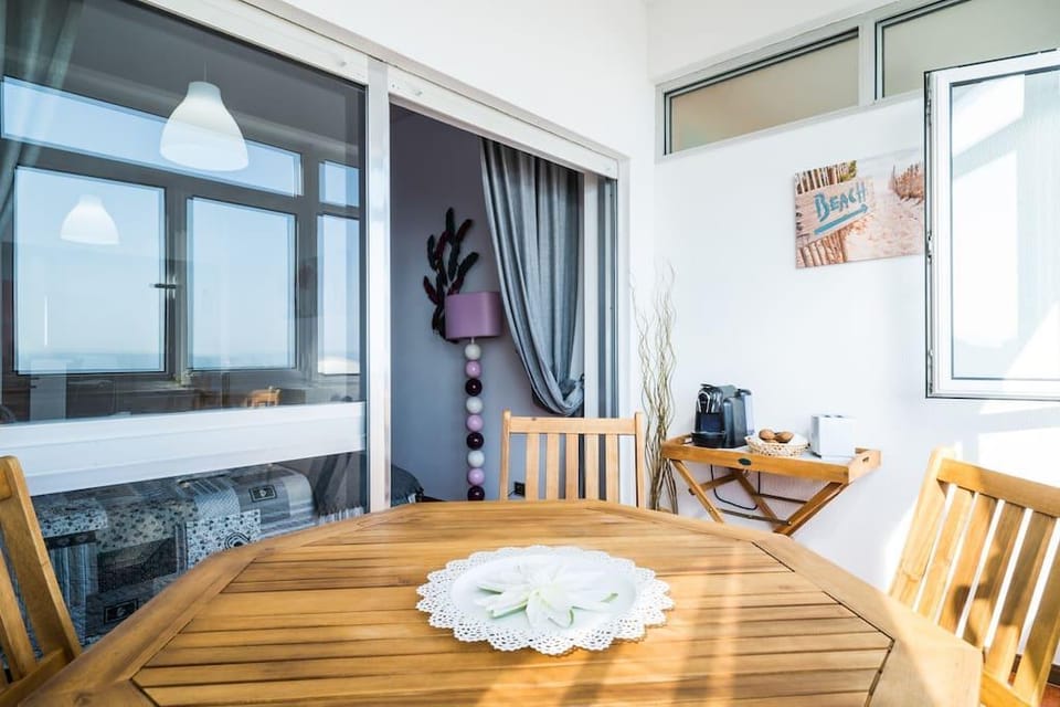 Magic Ocean View Studio Nazare with parking area Apartment in Nazaré