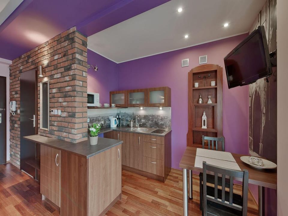 Beauty Studio 5min to Main Square, aircon Apartment in Krakow