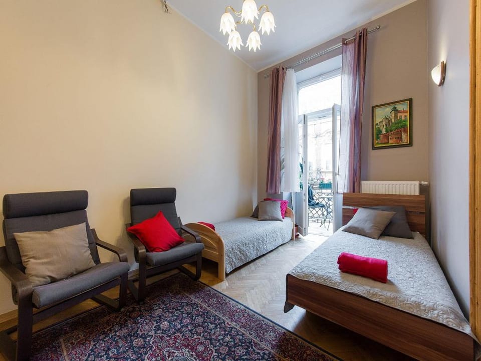5bdr Old River Apartment in city centre Apartment in Krakow