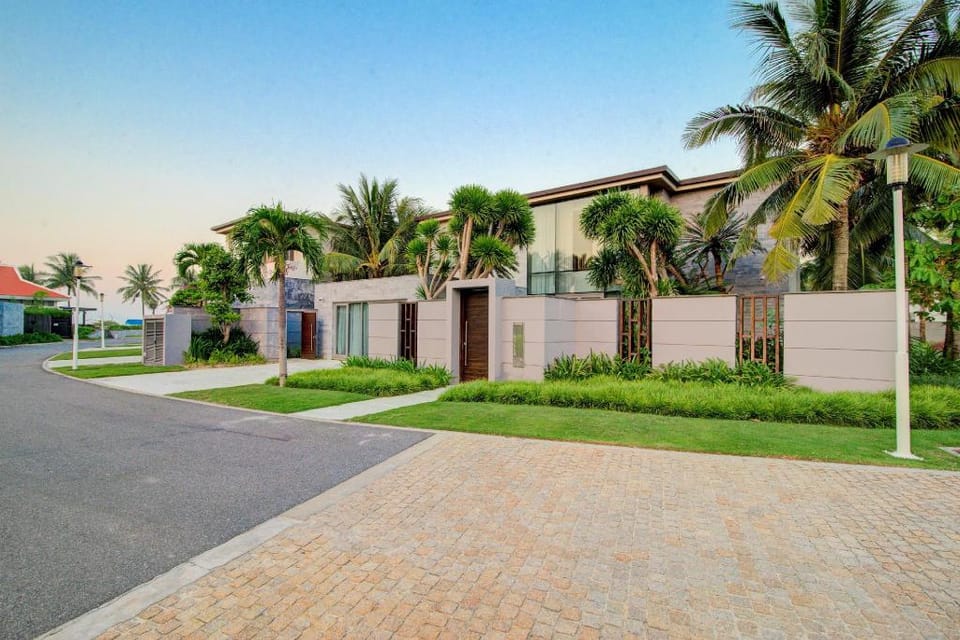 7BRs Beach Front Villa at DaNang Beach Resort  Villa in Hoa Hai