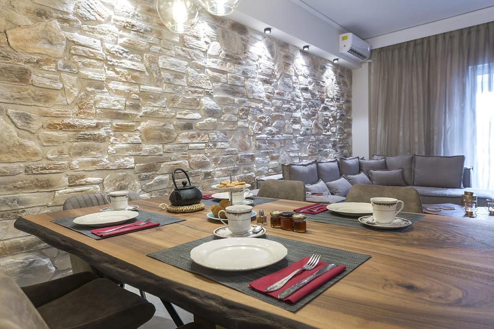 Luxury Apartment - close to Acropolis-up to 5 beds Apartment in Athens