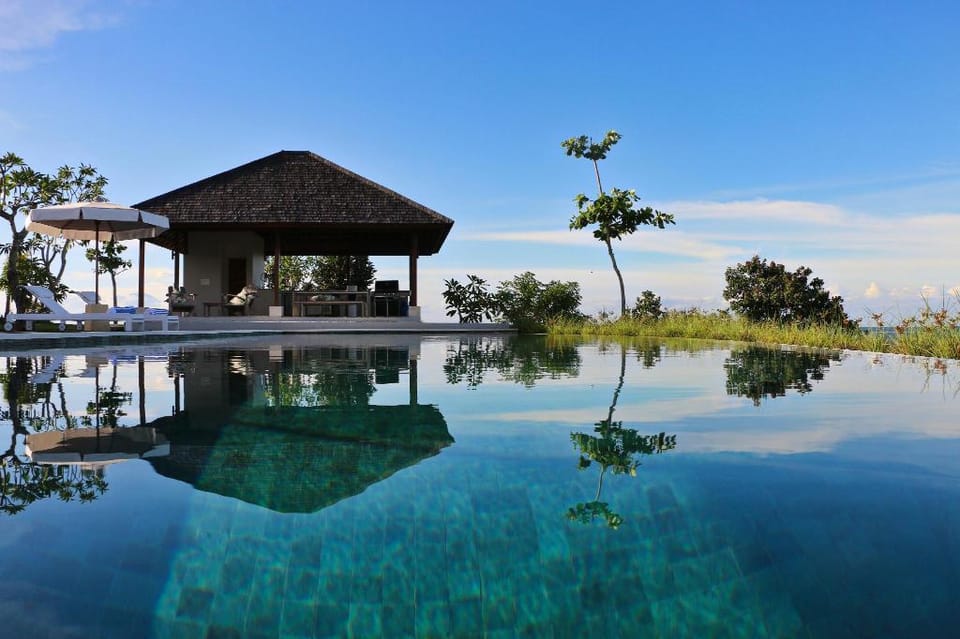 Villa Selalu Hotel in Central Sekotong
