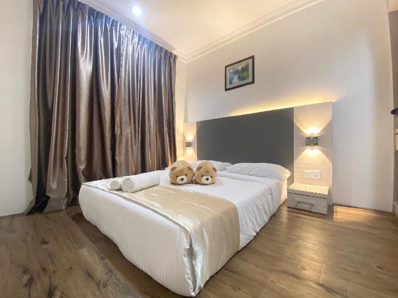 Cozy Look Villa II | Family Getaway/ 5BR, 15 PAX | Vacation rental in Kedah