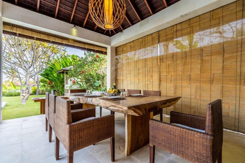 Beachfront Three-bedroom Villa Yuyu  Villa in West Selemadeg
